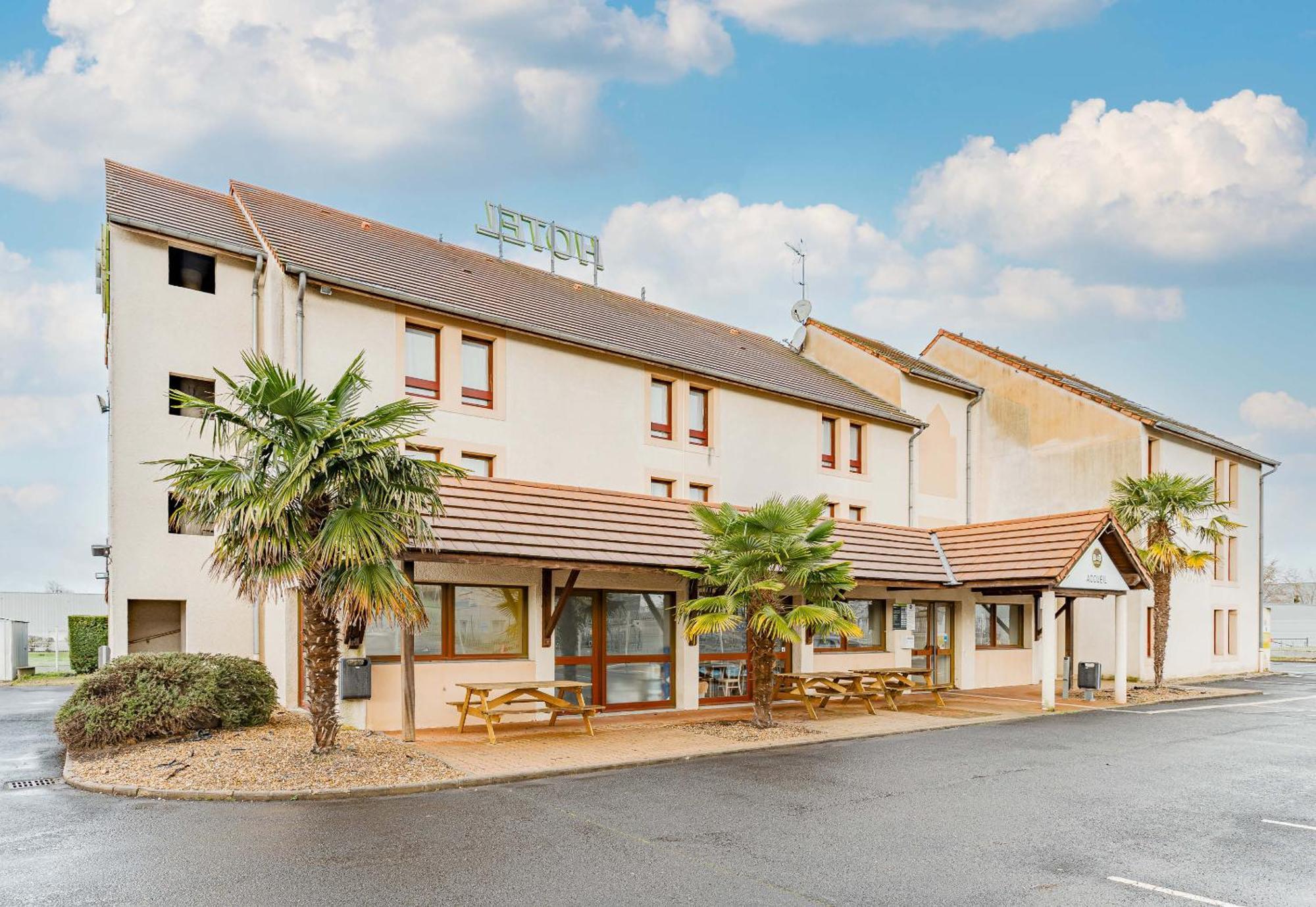 B&B Hotel Châtellerault Exterior foto