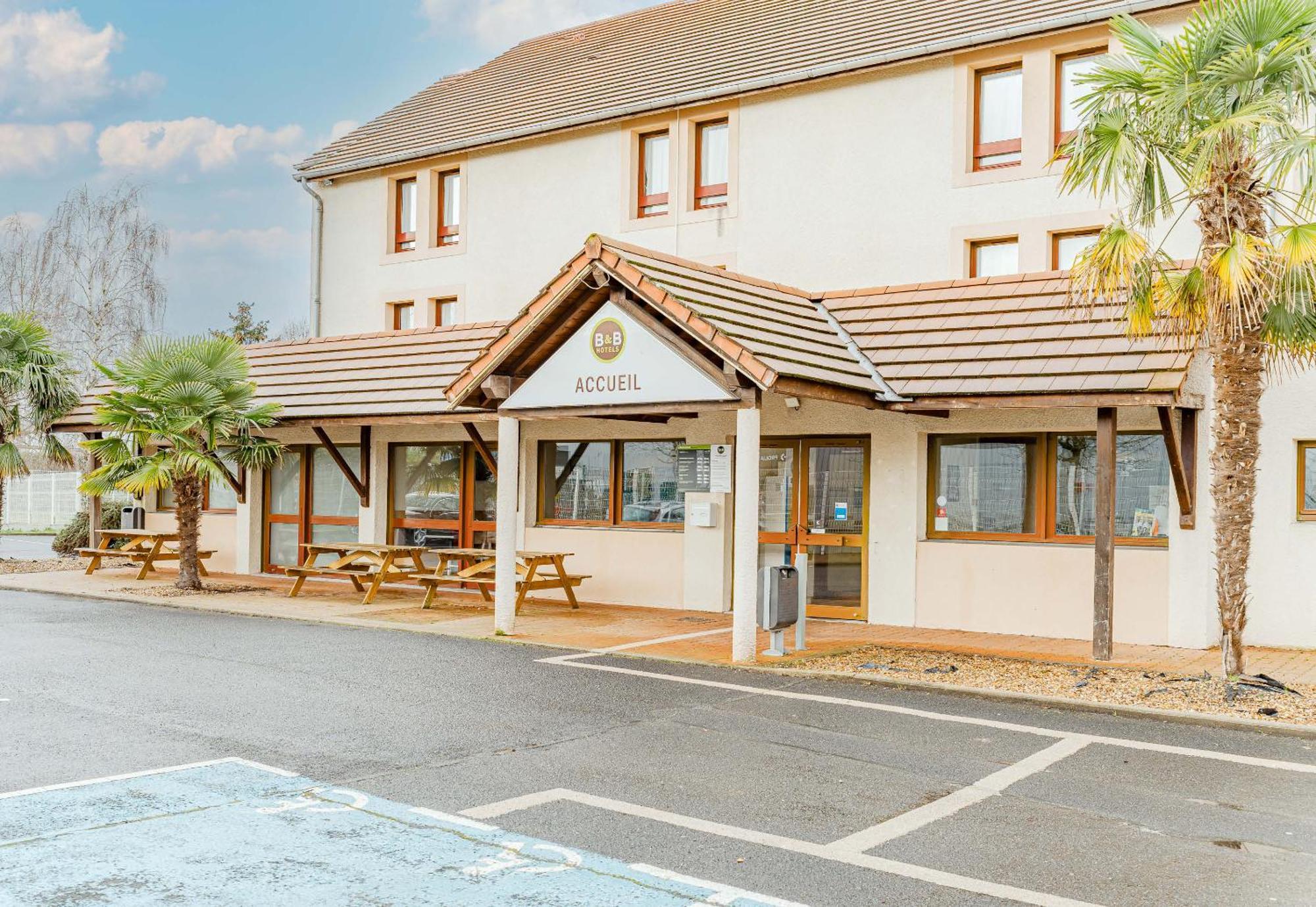 B&B Hotel Châtellerault Exterior foto
